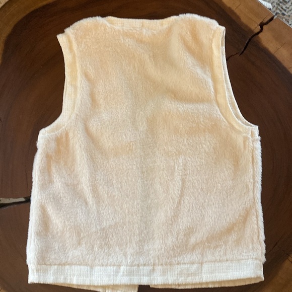Alice Blue Cream Sleeveless Fleece Vest/ Size Large/ NWOT - Picture 6 of 6